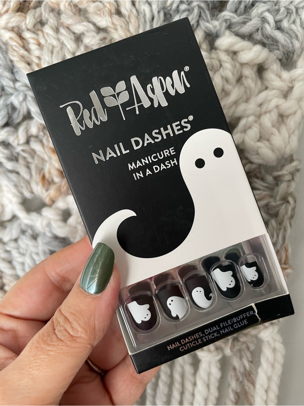 Red Aspen Nail Dashes in Boo-tiful, Beverly Short press on Halloween nails NEW